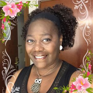 Meet your Posher, Debra